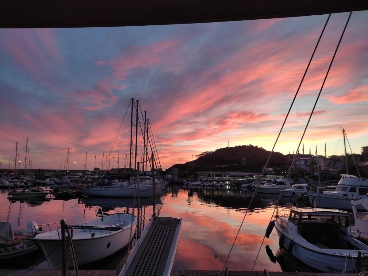 阿尔巴塔克斯 Boat & Breakfast Lucretia, Luxury Yacht酒店 外观 照片